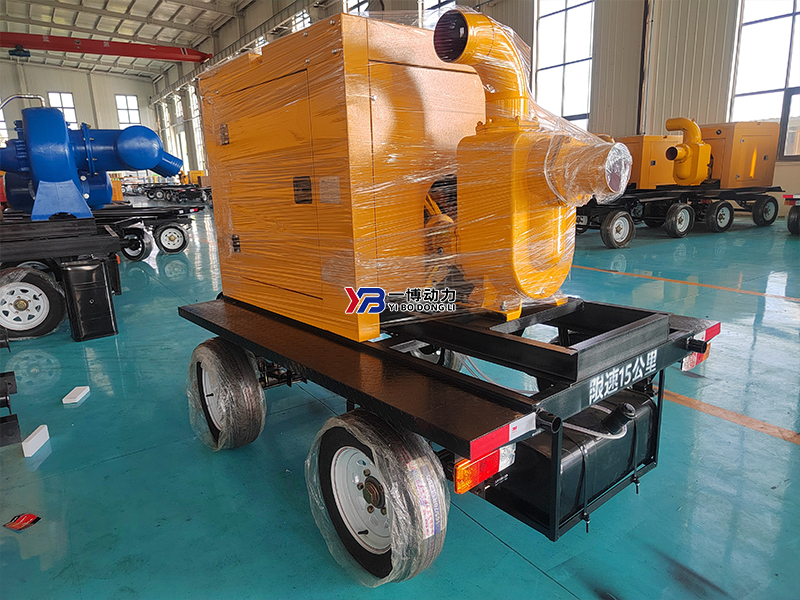 200方移动防汛泵车.jpg